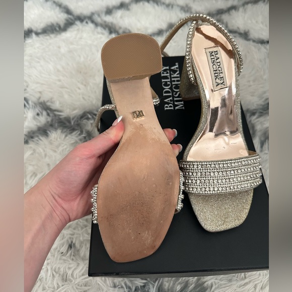 BADGLEY MISCHKA - Women's Size 6 Becca Sandal - Platino - Picture 6 of 7